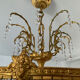 Lustre en bronze et cascade de pampilles en cristal