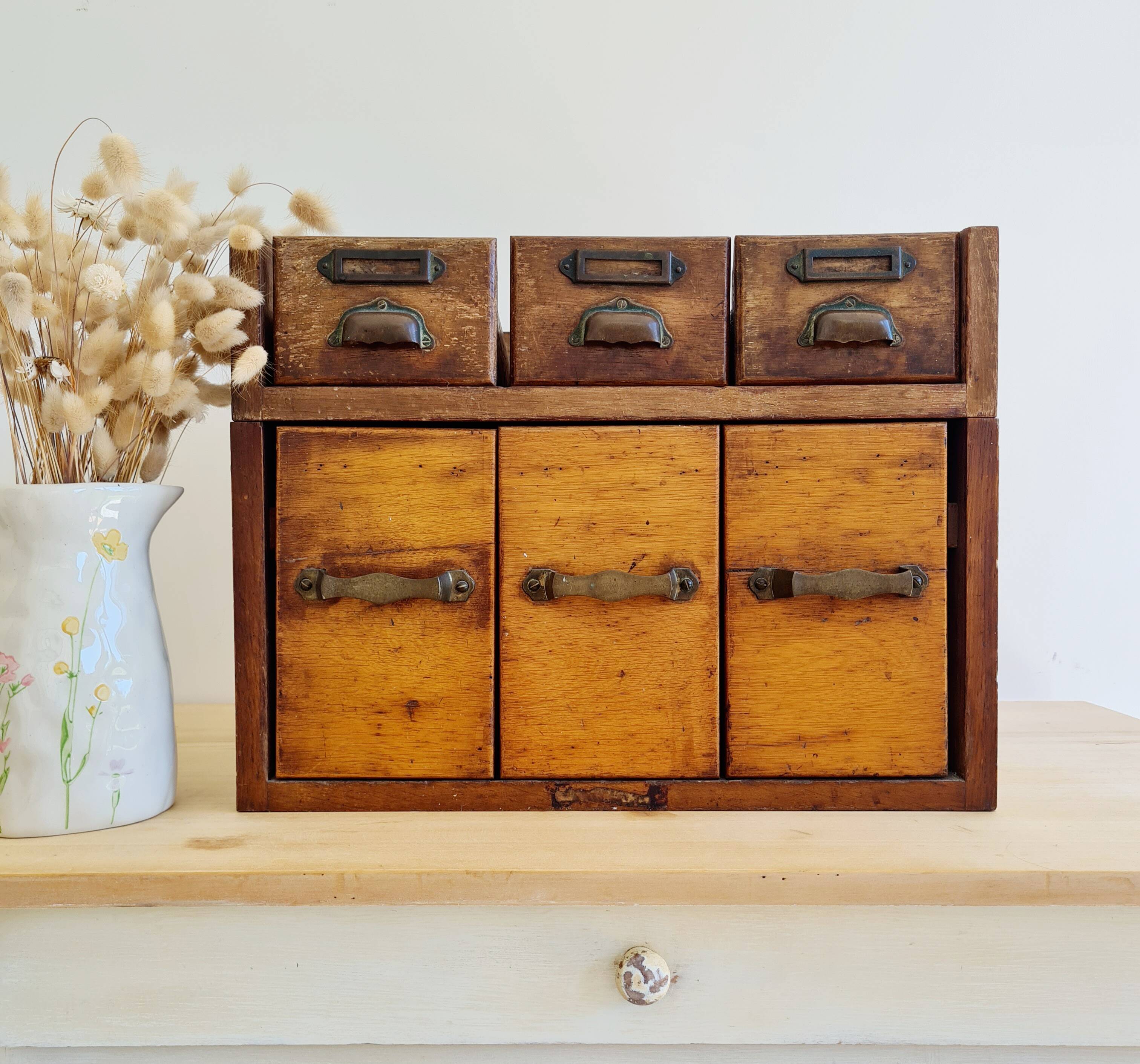 Craft furniture with drawers