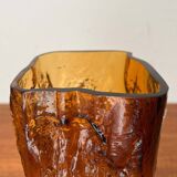 Mid-century modern glass vase by Kai Blomqvist for Kumela, Finland, 1960s.