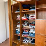Armoire secrétaire scandinave,  Pied compas