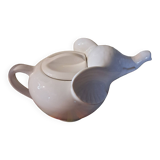 White elephant teapot