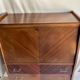 Secretary 60s.