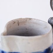 Pichet allemand émaillé Westerwald Biedermeir du XIXe siècle 2,5 L