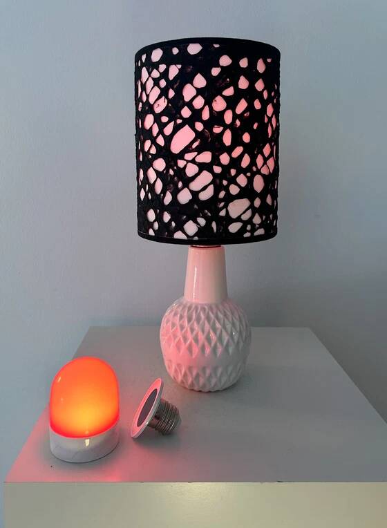 Vase lamp