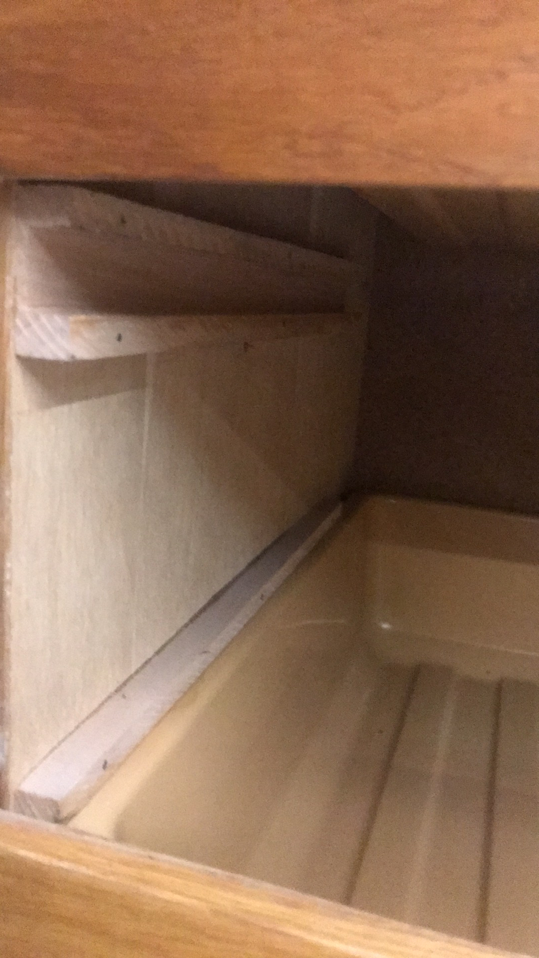Commode en bois par Jiri Jiroutek, modèle U-453, vers 1960