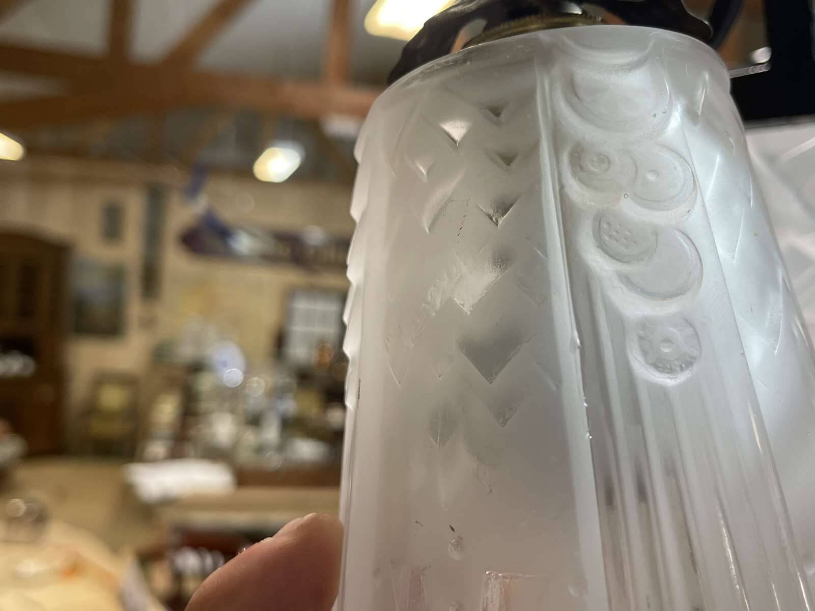 Art Deco chandelier in glass and wrought iron signed Muller Frères Luneville, 3 lights