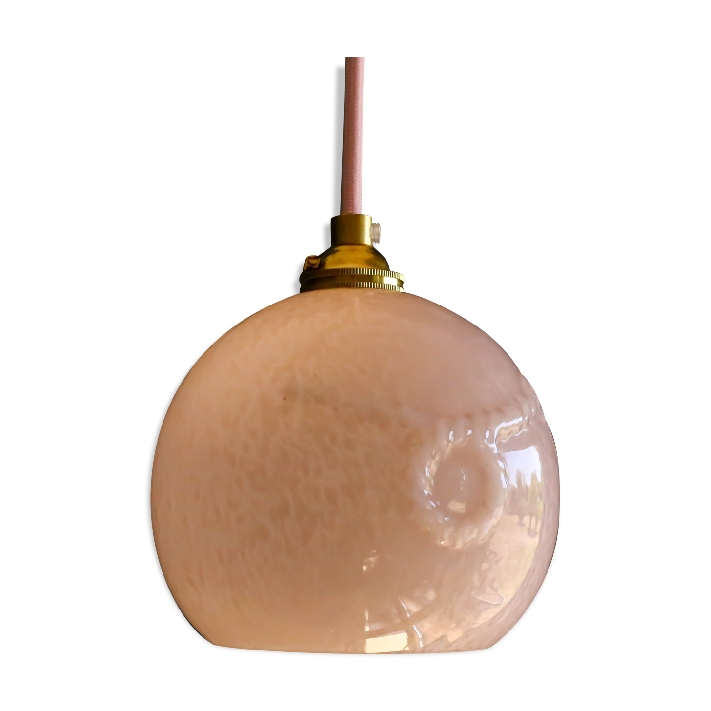 Vintage French pendant lamp in pink glass, comes with new pink cable