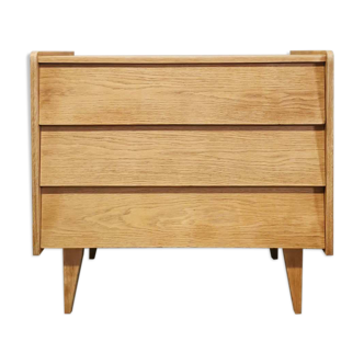 Vintage wooden chest of drawers