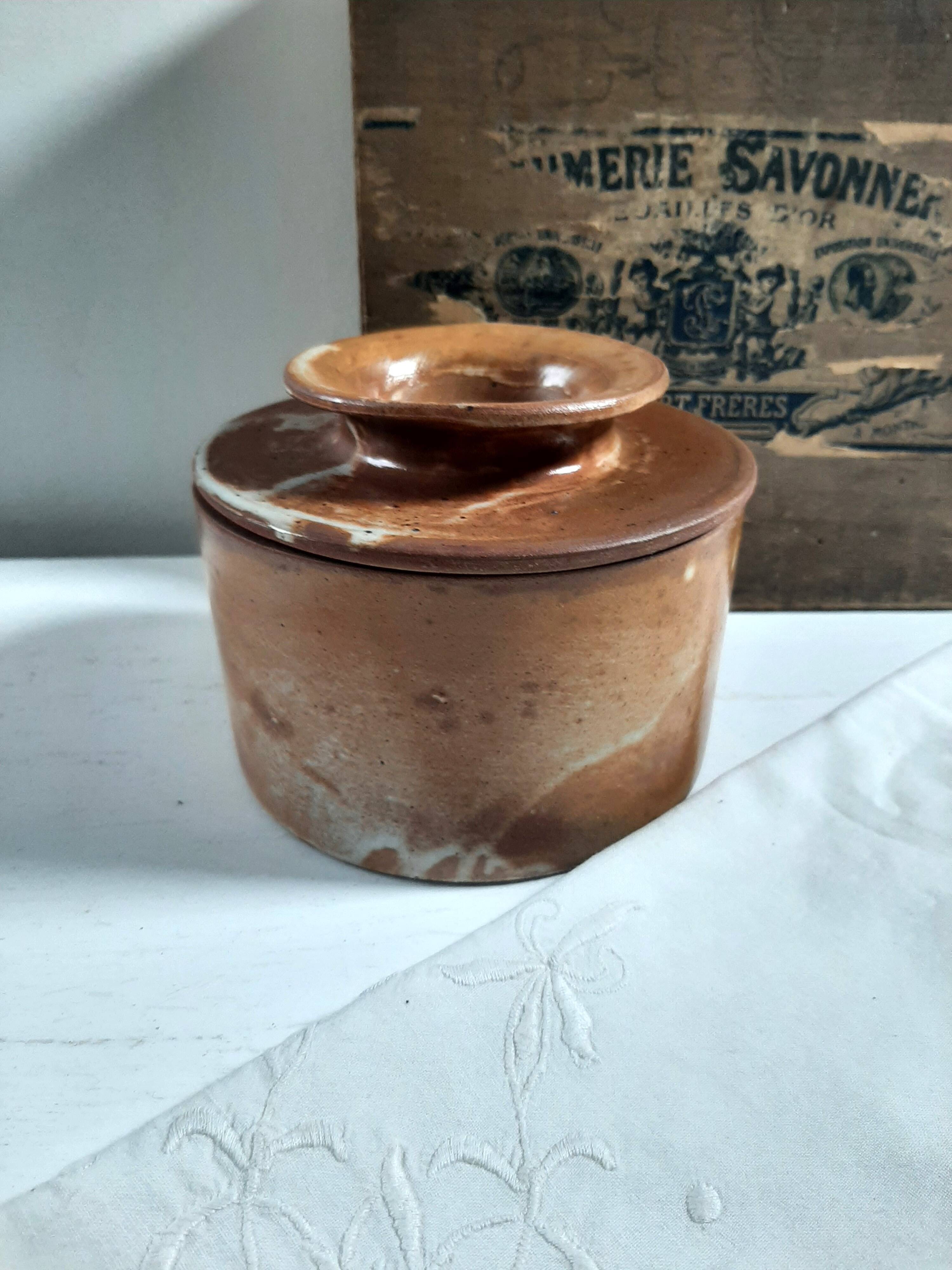 Beurrier à eau en grès