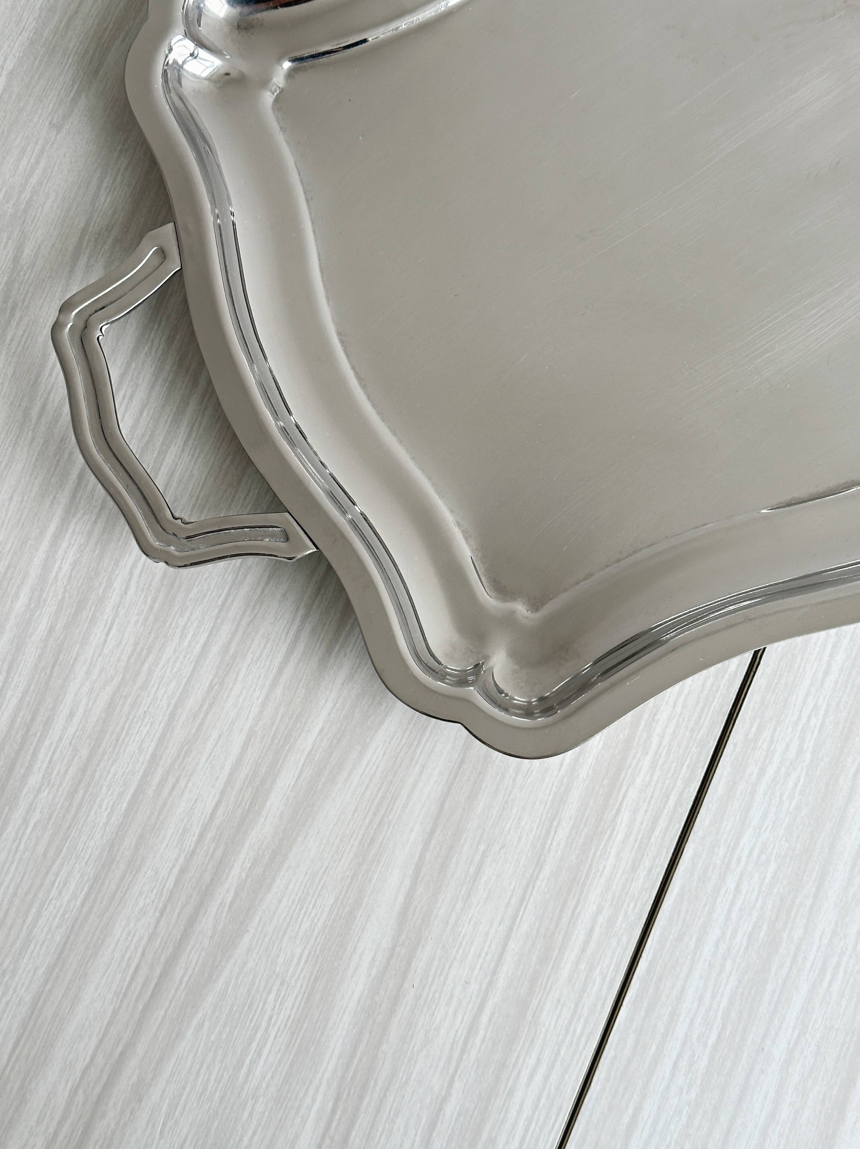 Shiny stainless steel plate.