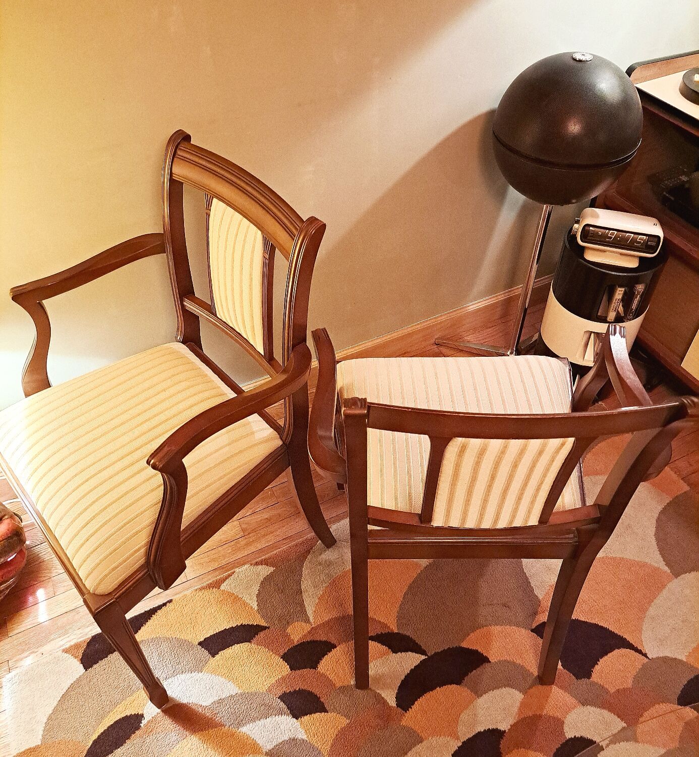 Paires de fauteuils de salon heldense acajou circa 1950
