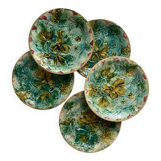 5 plates in vine leaf slip, late 19th century