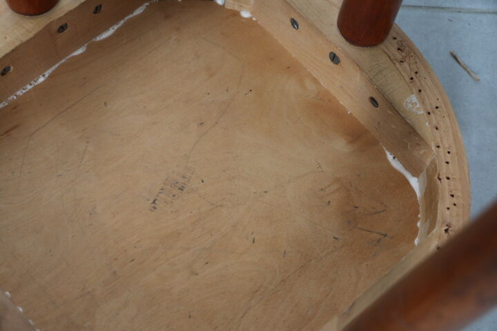 Pair baumann stools to cover