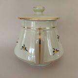 Salam pourer with Japanese motifs