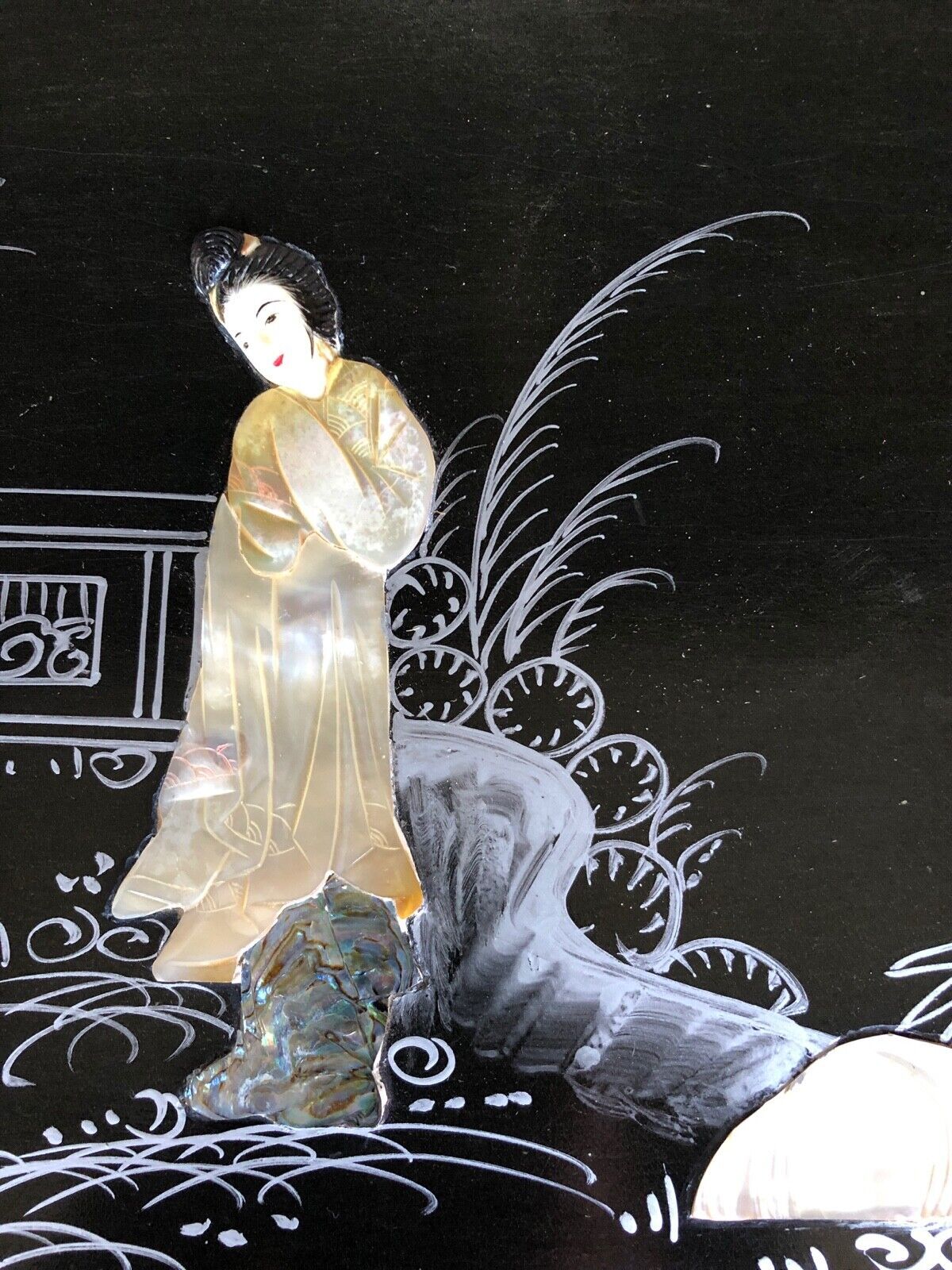 Four lacquer panels japan china XXe decorations of geishas