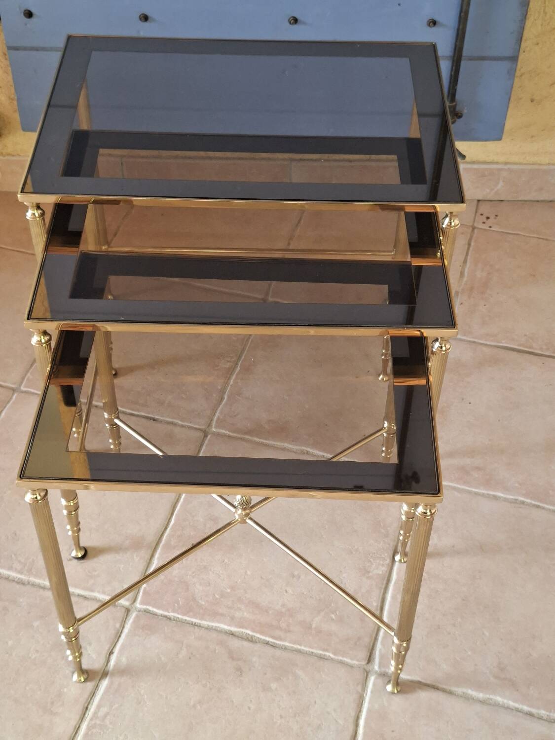 Vintage nesting tables