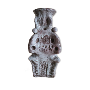 Sculpture vase