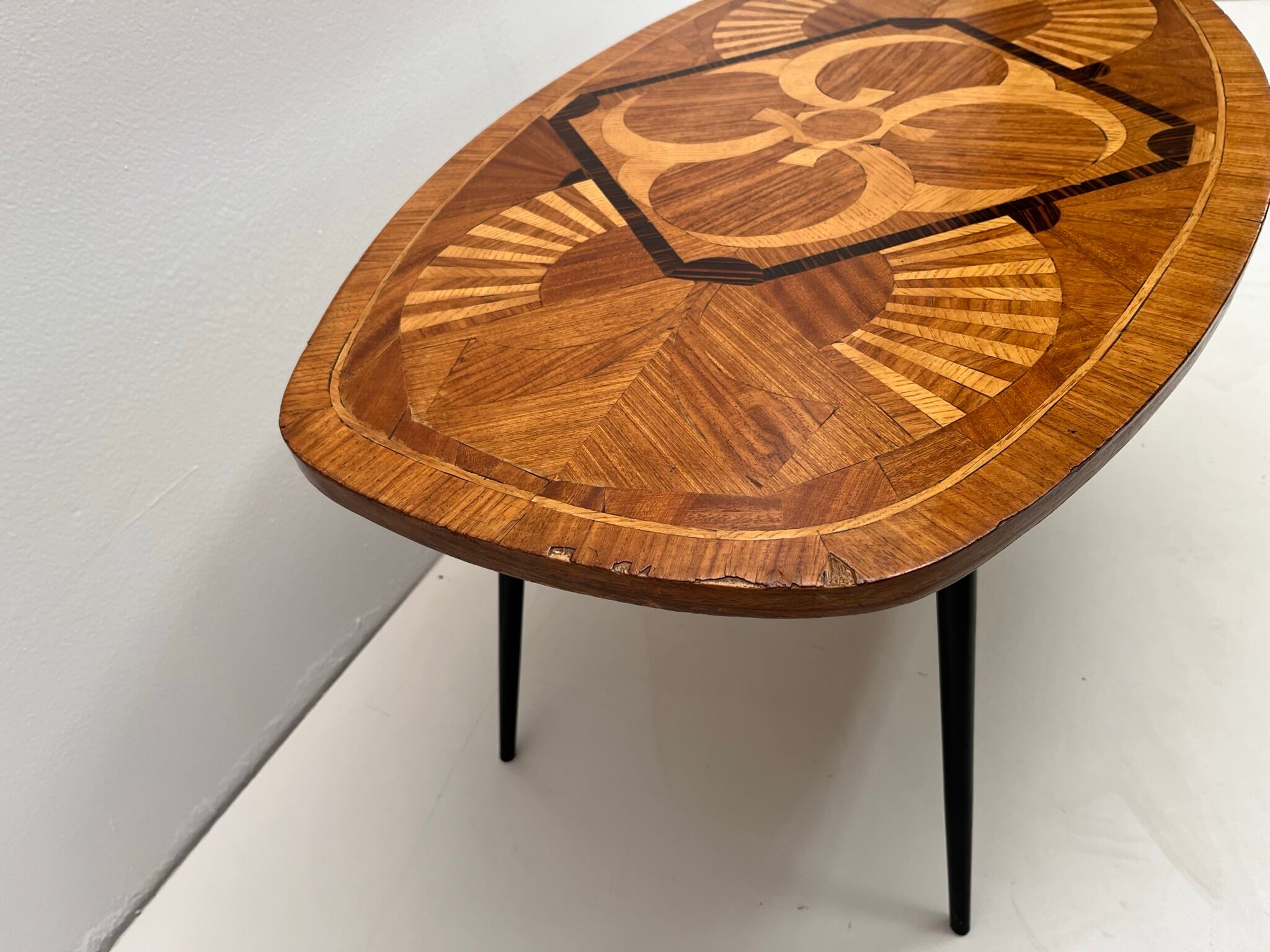 Oval coffee table imitation Galé 70s