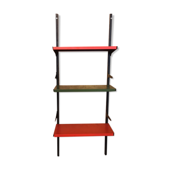 Tomado shelf