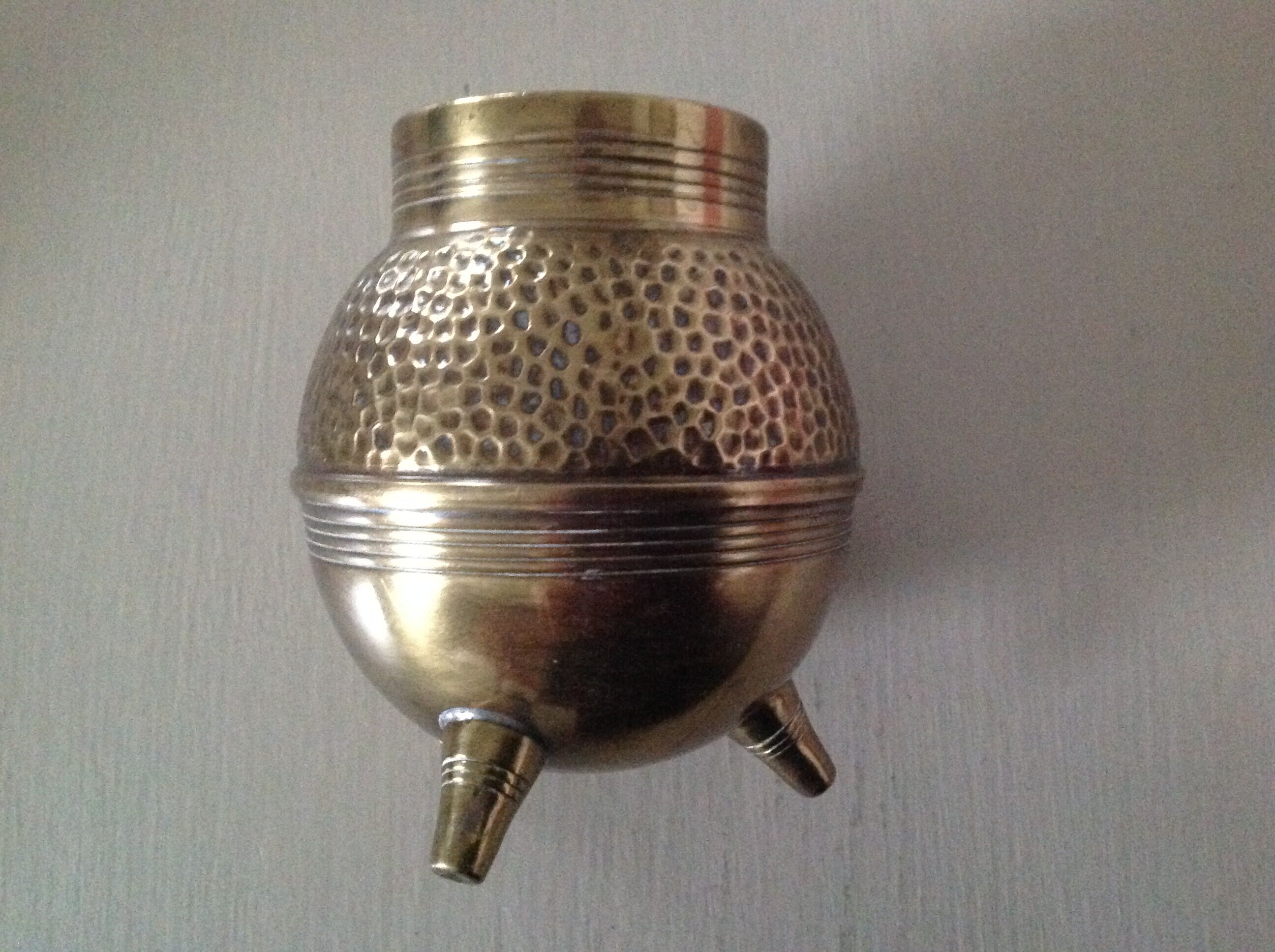 Duo de vases en cuivre