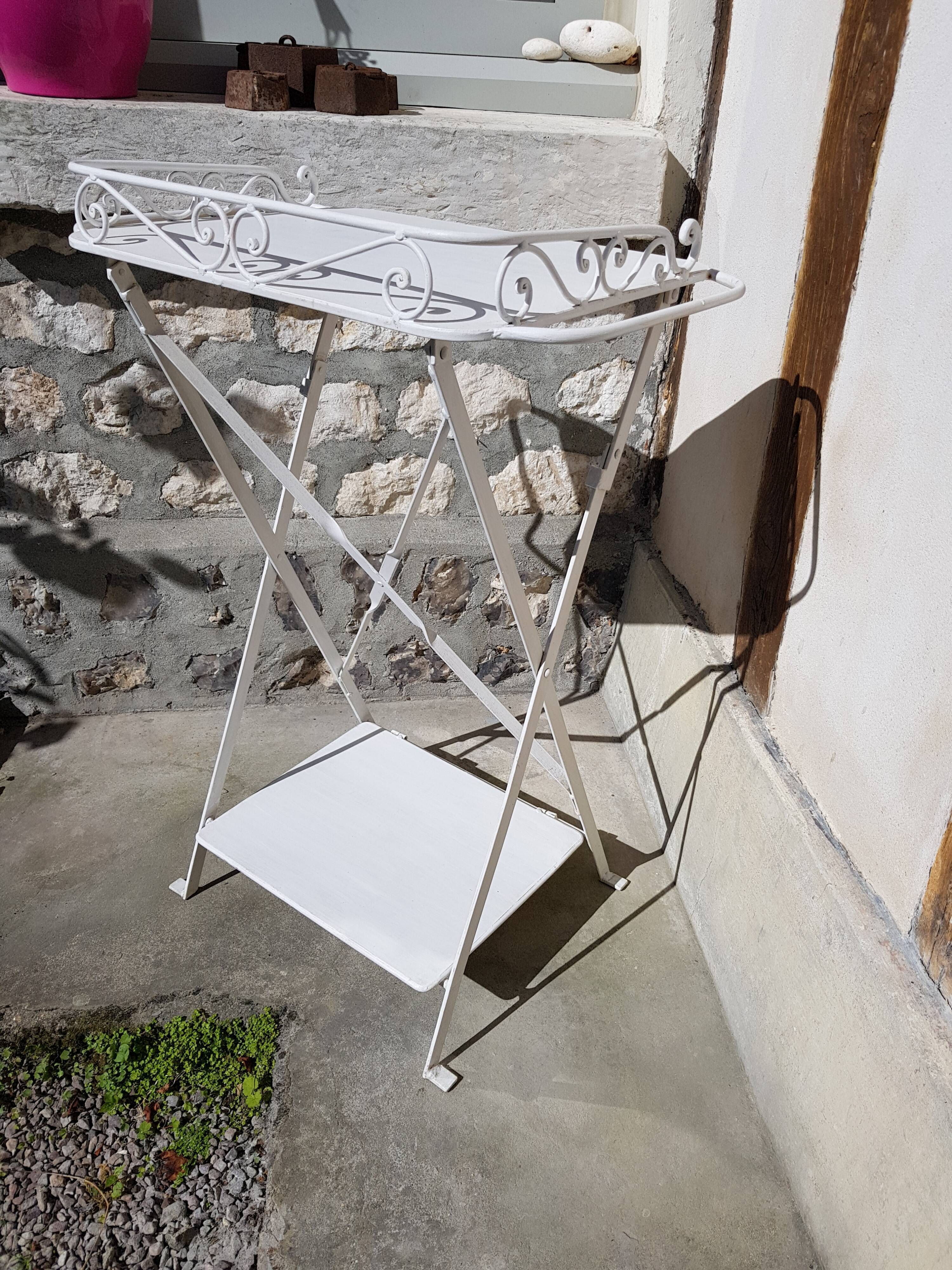 Service  table white wrought iron