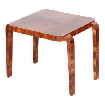 Petite table Art Déco en noyer par Jindrich Halabala pour Up Zavody, années 1930.