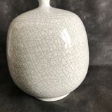 Vase boule à col pincé aplati
