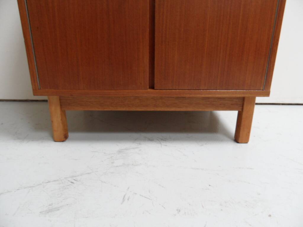 Mid century 2 door cabinet  sideboard