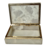Rectangular light onyx jewellery box with brass trim, empty.