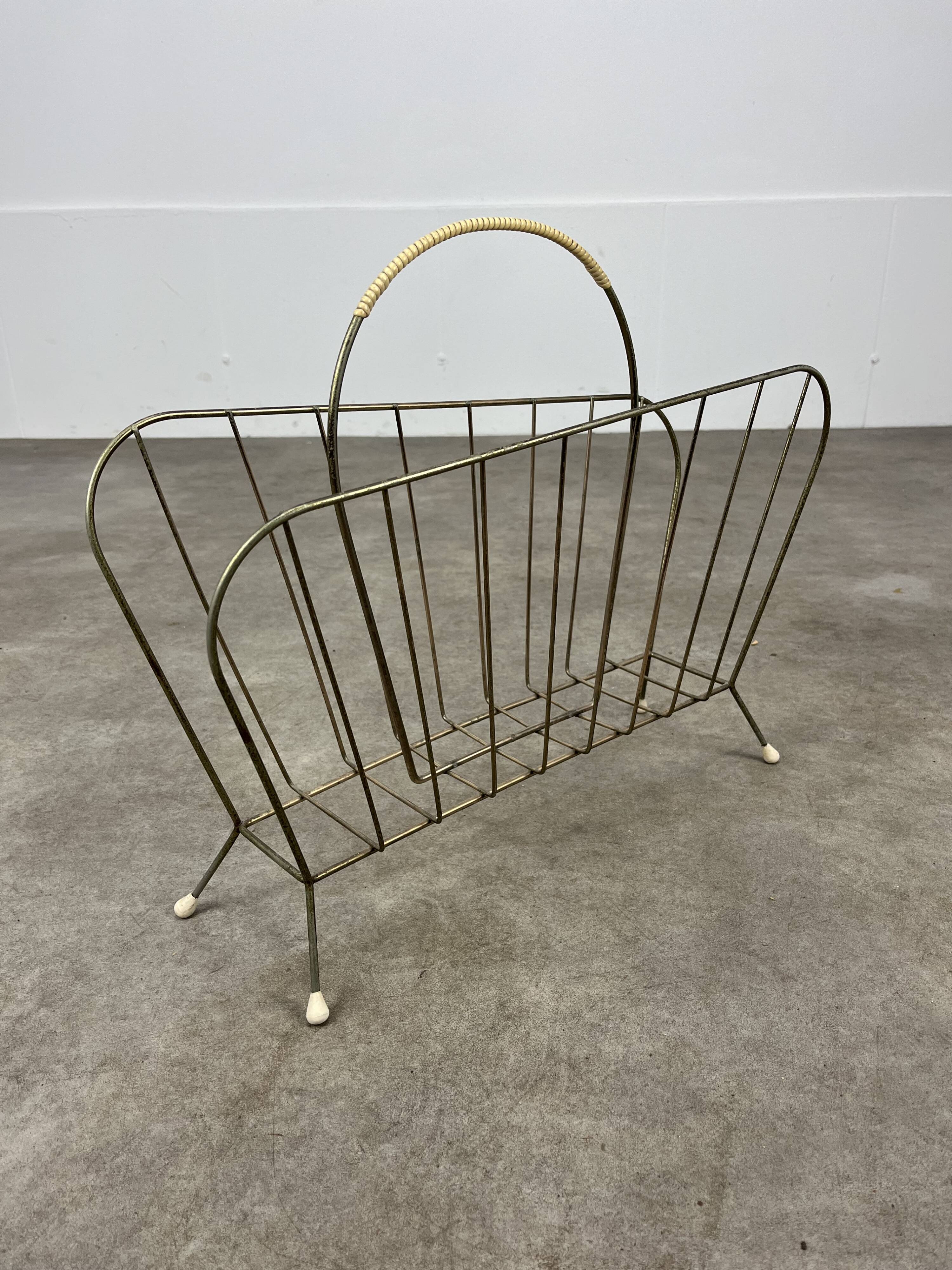 50s vintage gold metal magazine rack