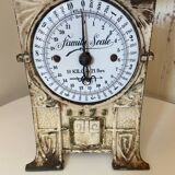 1920s Cast Iron Kitchen Scale - Wirtschafts-Waage