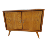 Compass feet sideboard