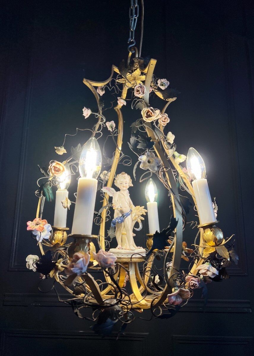 Napoleon III period cage chandelier in bronze and porcelain