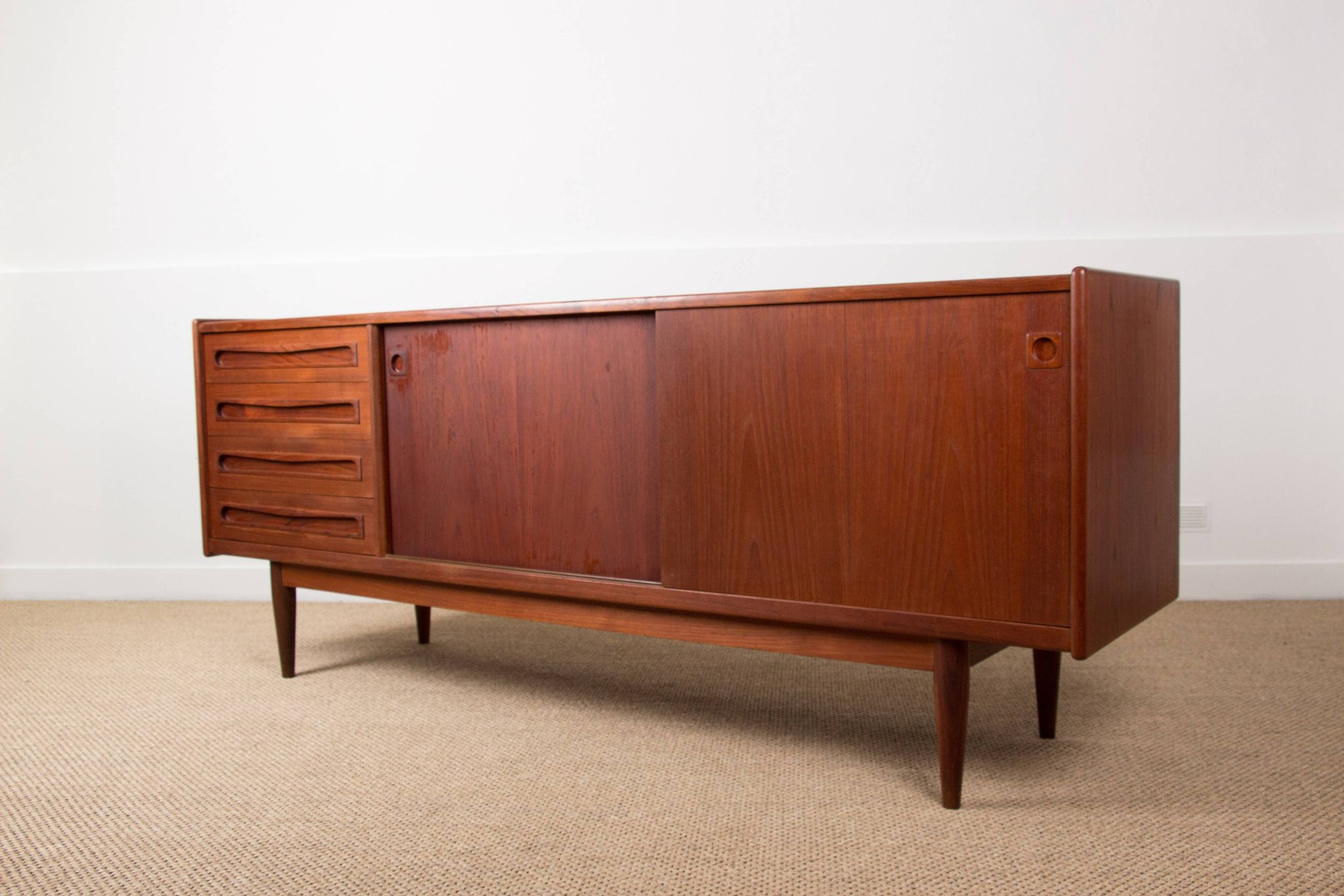 Enfilade Danoise en Teck 200 cm, modèle 31b, par Johannes Andersen 1960.
