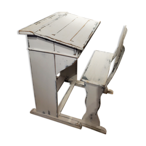 Bureau d'enfant
