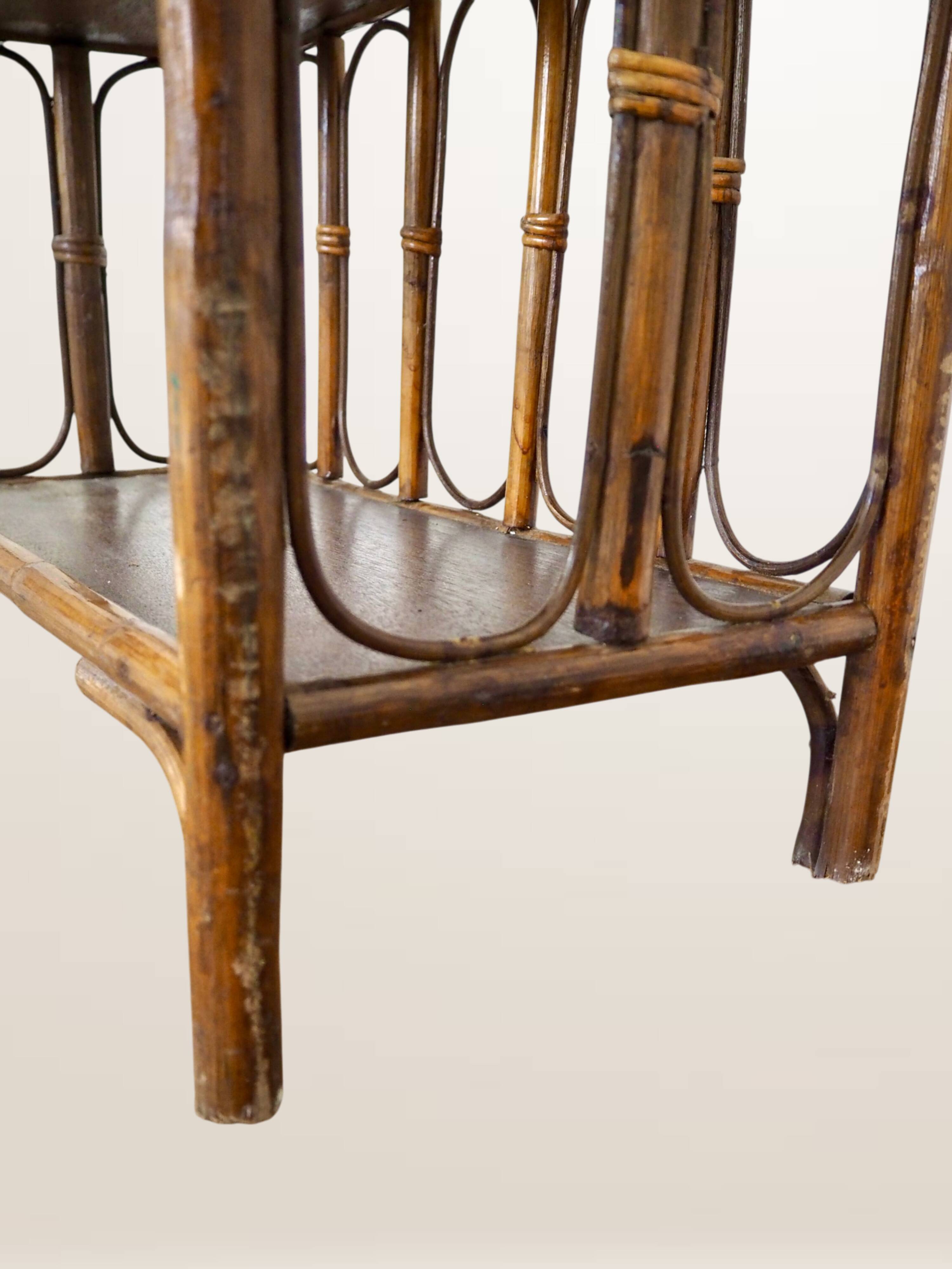 Étagère en rotin cintré — 173 cm