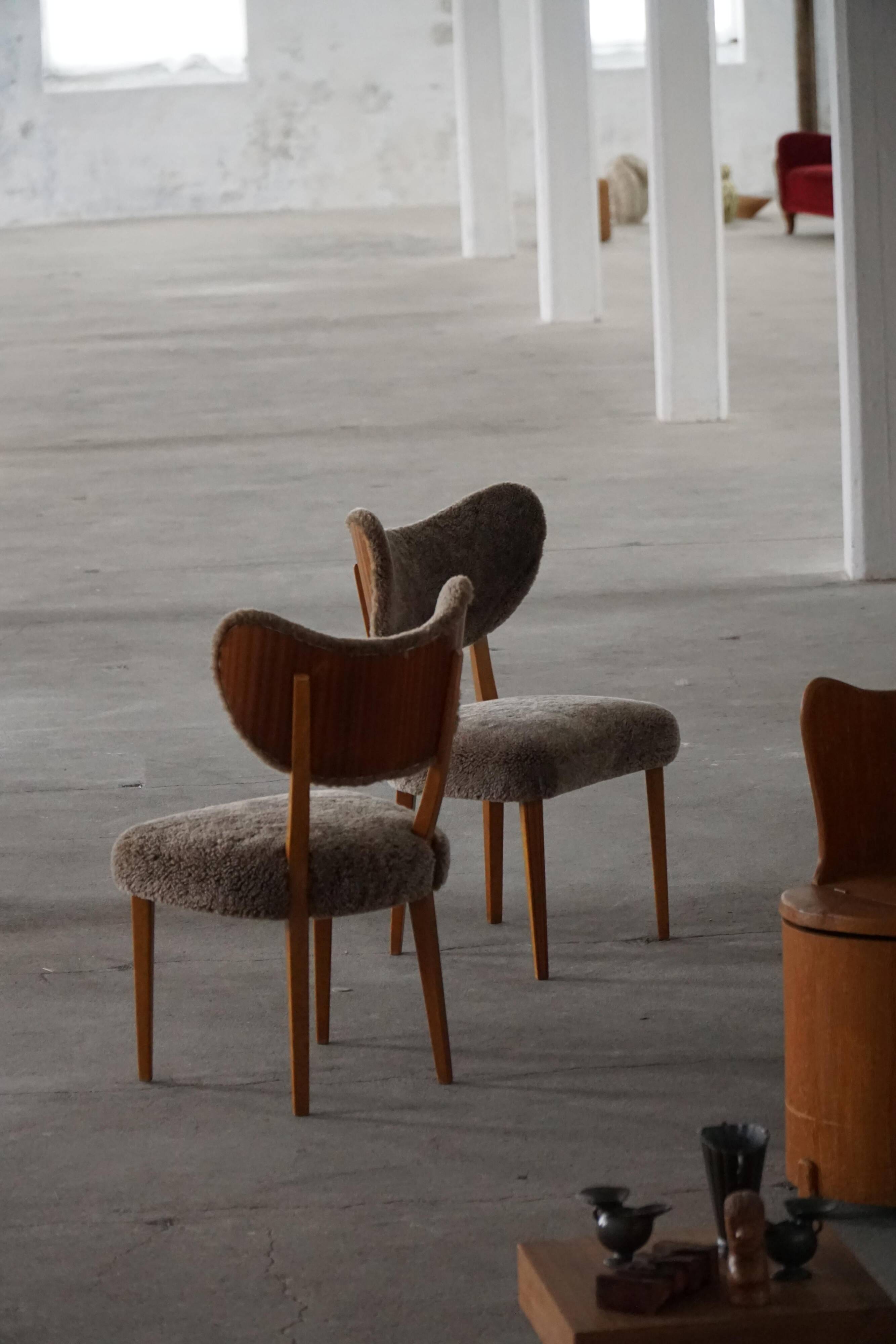 Danish chair from the mid-20th century, dining/office chair in lamb's wool, Eva Koppel, 1950s.