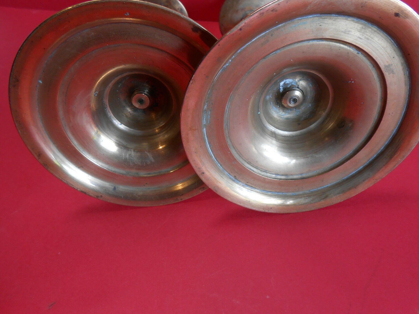 Pair of bougeoirs bronze
