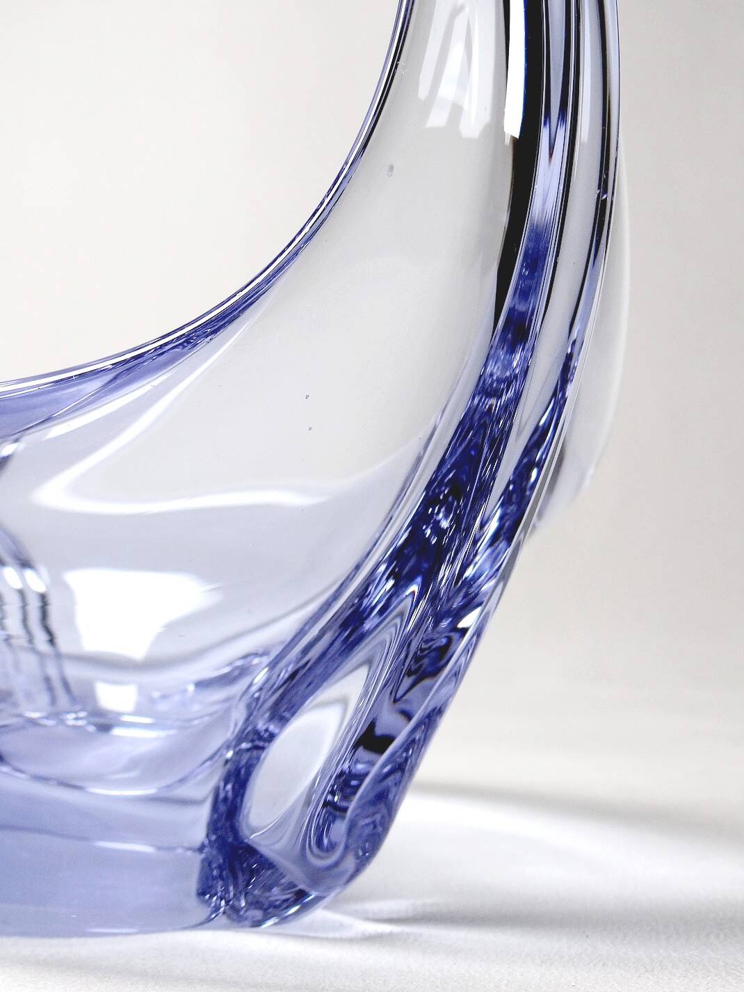 Purple crystal empty pocket cup free form 50s-60s