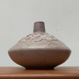 Large vase in German pottery from the mid-century with a crane ornament from Cortendorf.