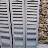 Louvered shutters