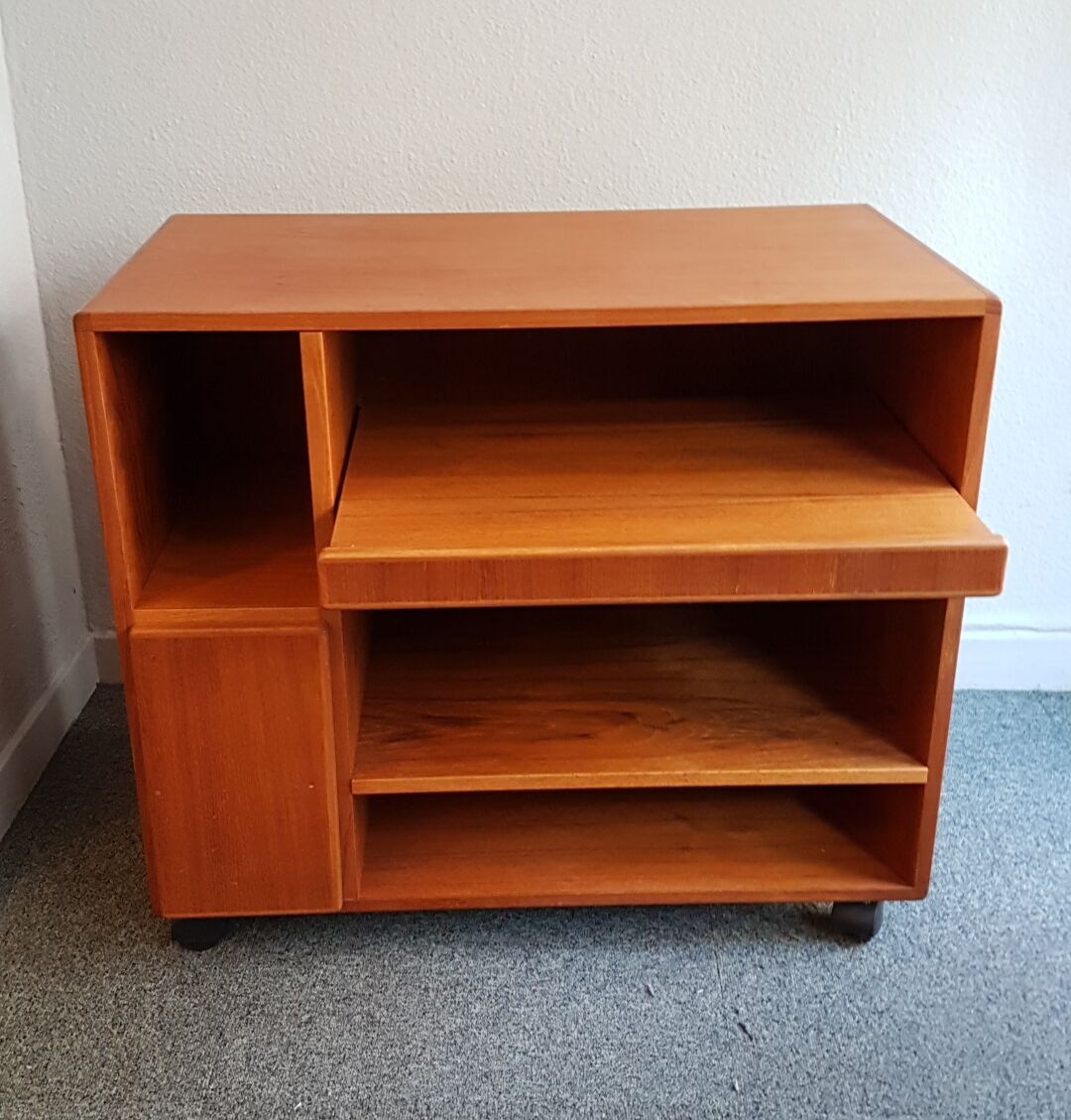Meuble hifi scandinave