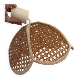 Vintage cannage flower pendant light