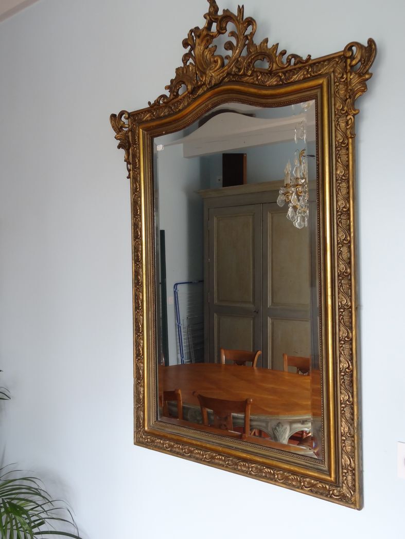 19th century gilded stuccoed wooden mirror 92x142cm