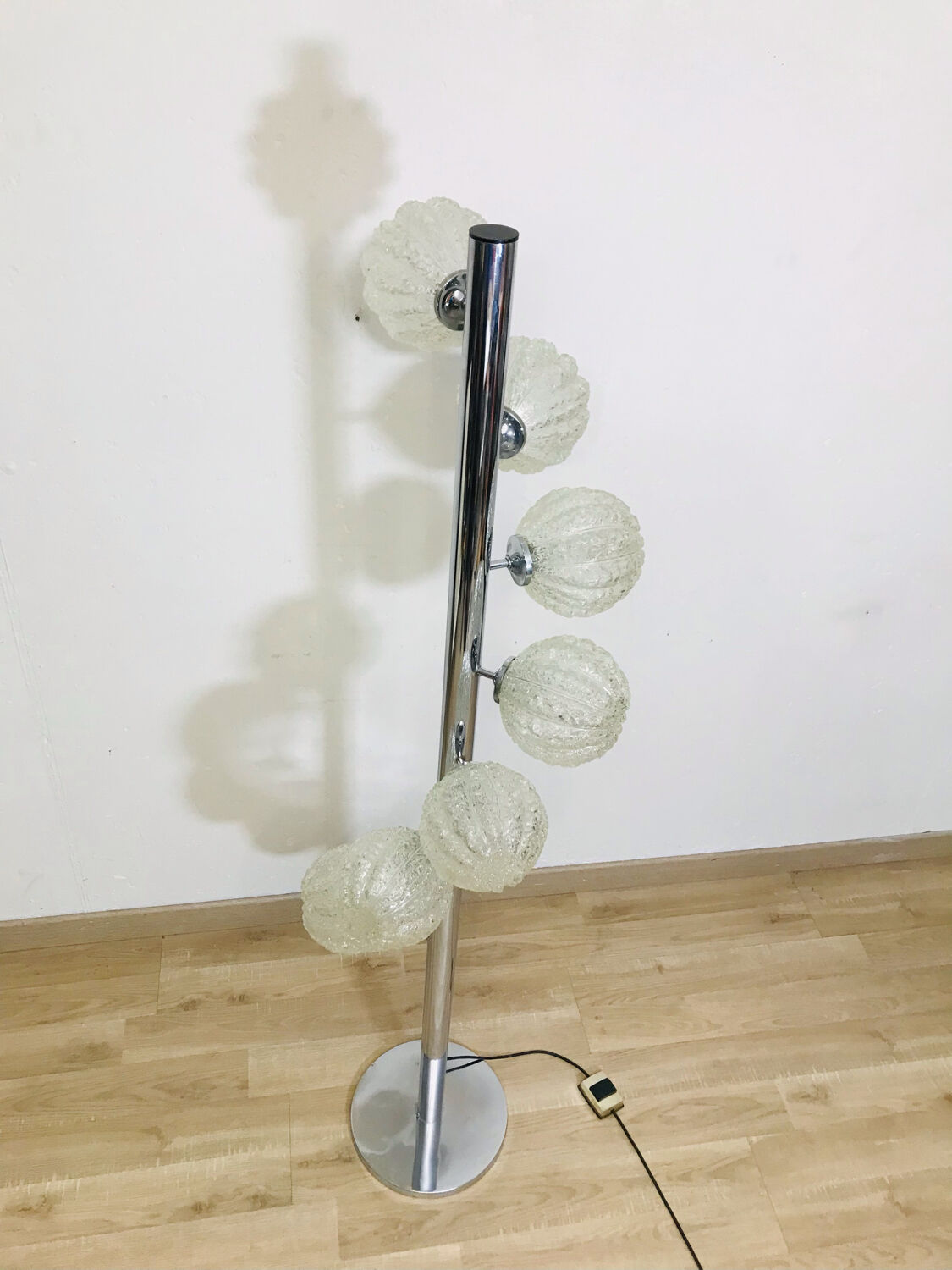 8-light floor lamp from the 70s