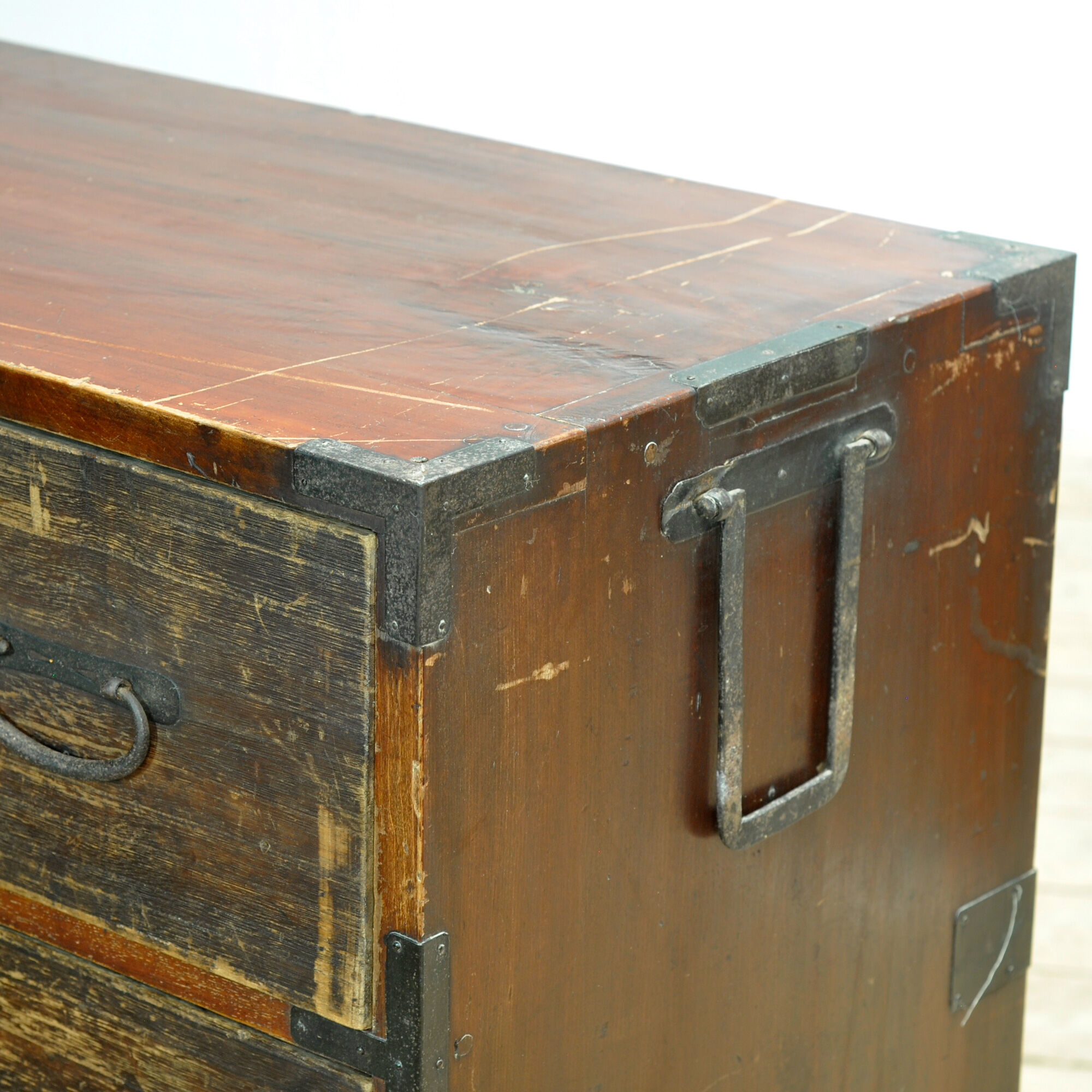 Commode Tansu japonaise, vers 1870