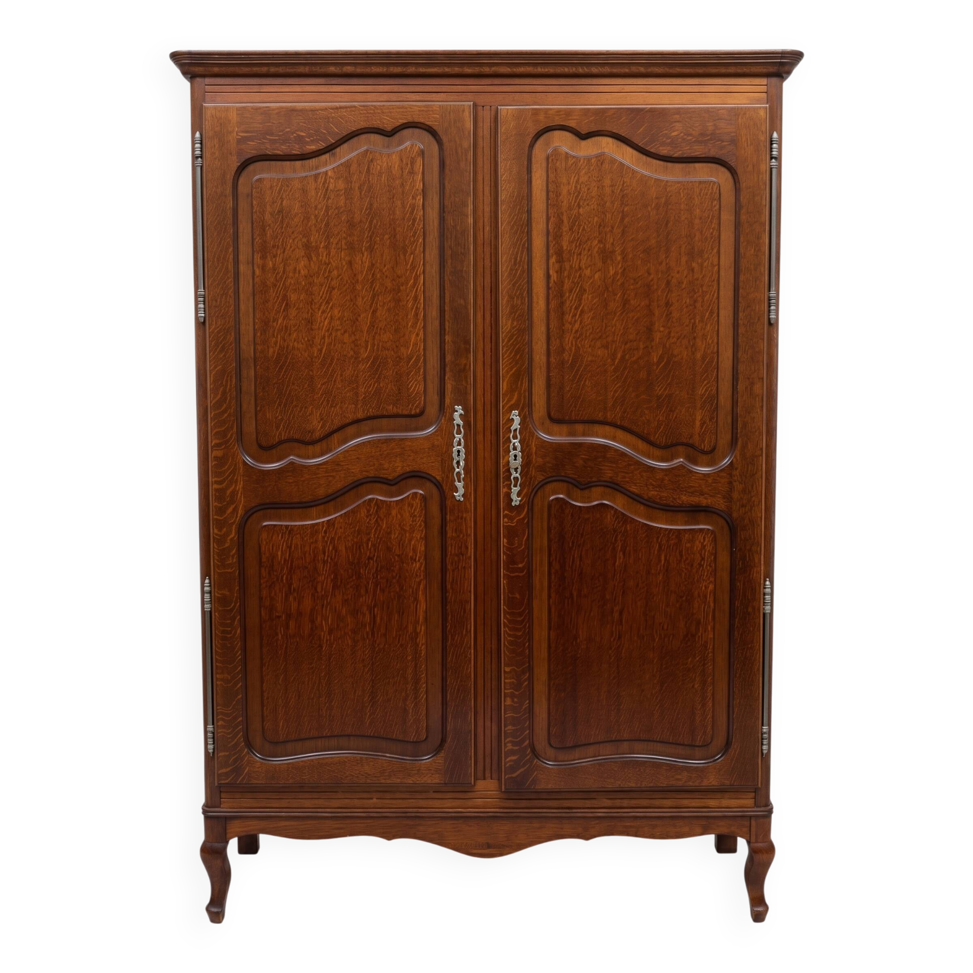 Armoire en chêne