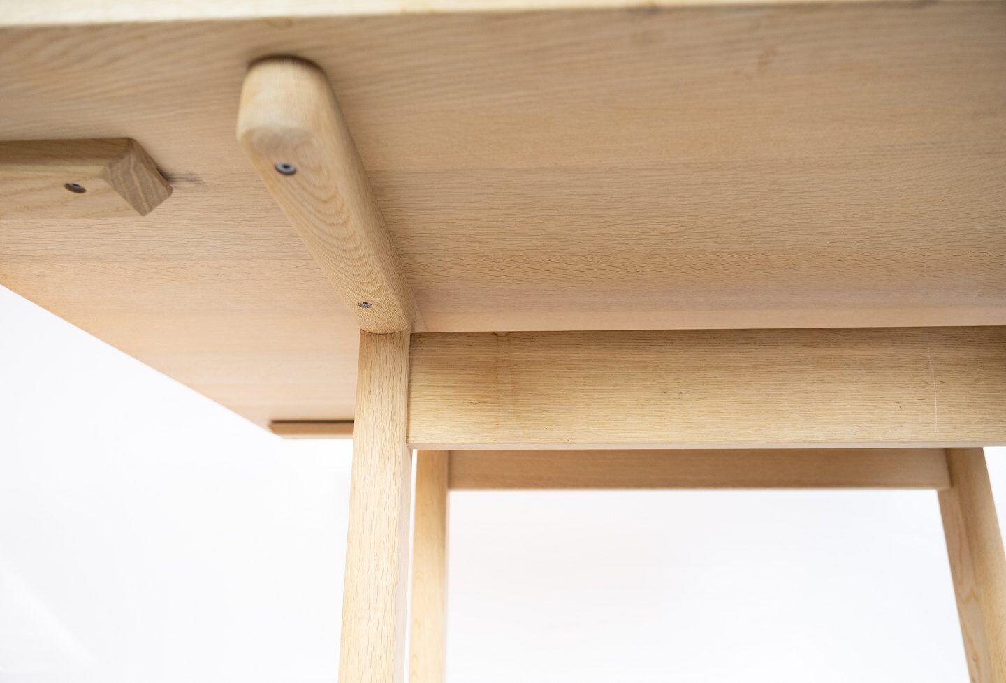 Shaker dining table, model C18 by Børge Mogensen