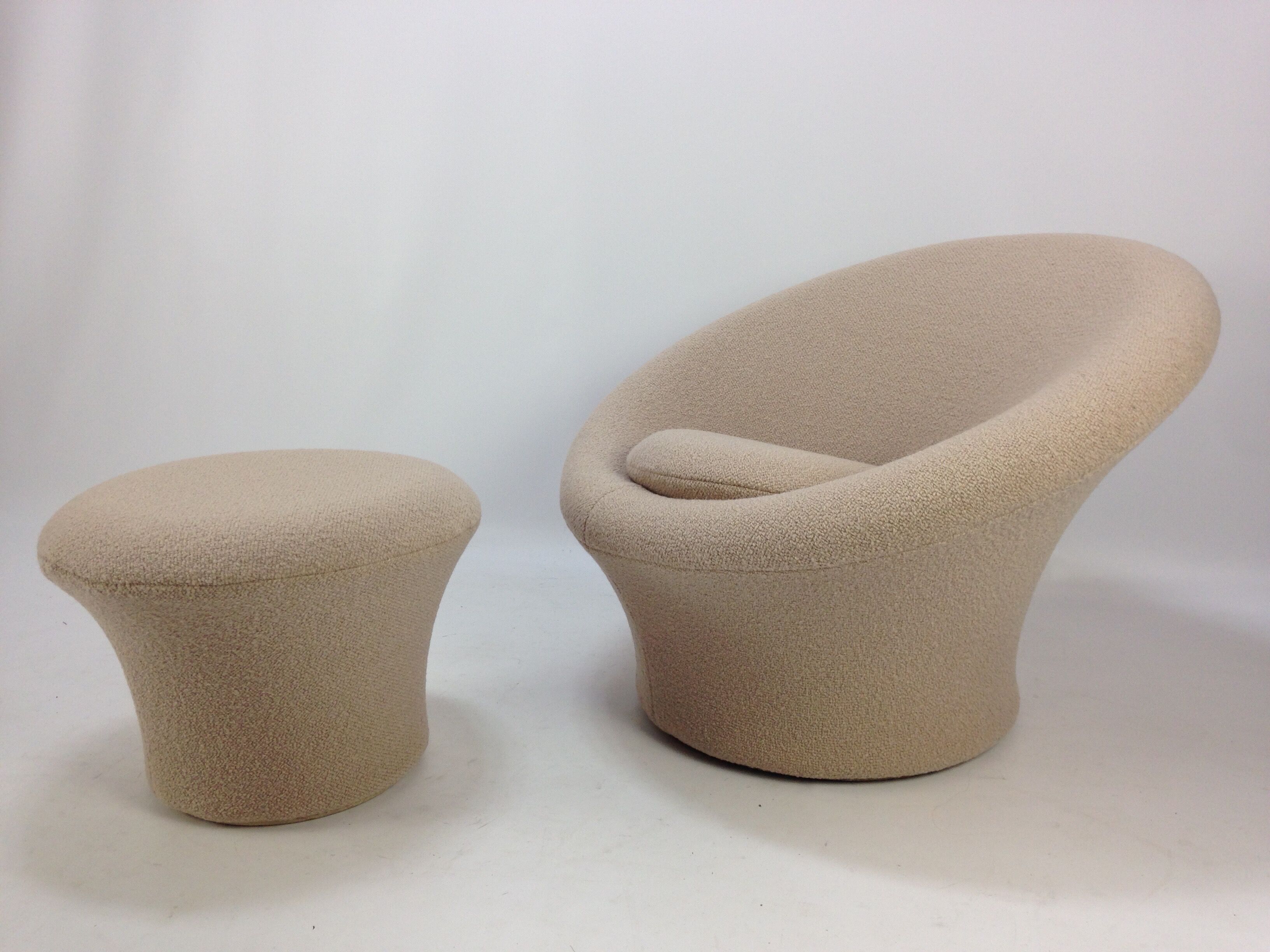 Mushroom armchair with pouf by Pierre Paulin for Artifort, Pierre Frey