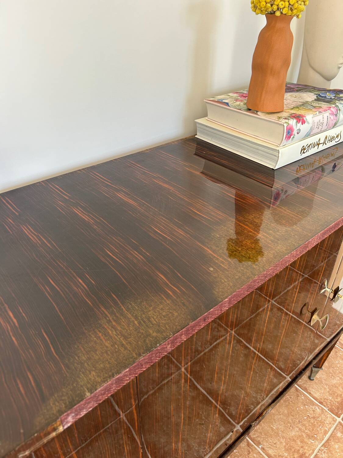 Enfilade bois verni à vantaux